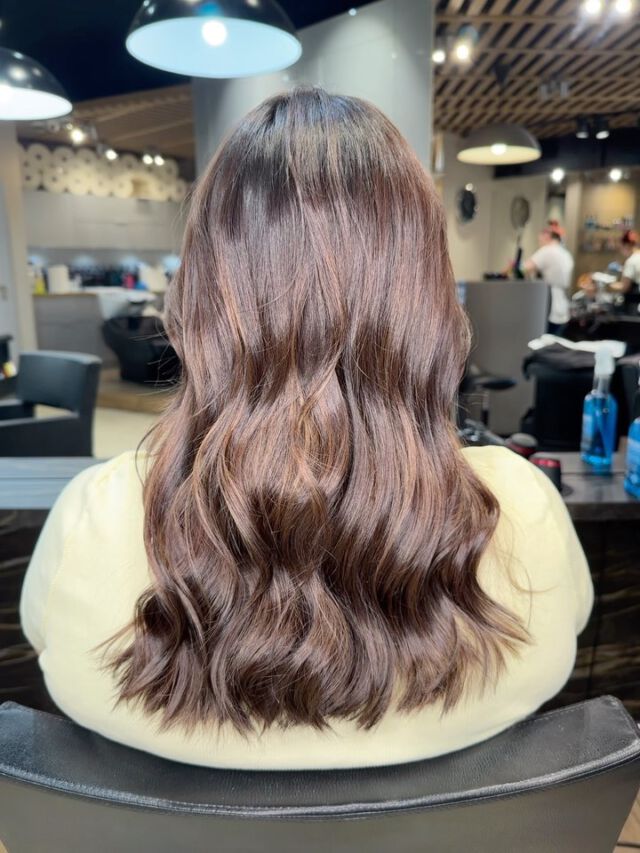 Stylistka Sandra 🤩👍 #hairstyle #włosy #koloryzacjawłosów #fryzjerpoznań #fryzjerpiatkowo #piatkowopoznan