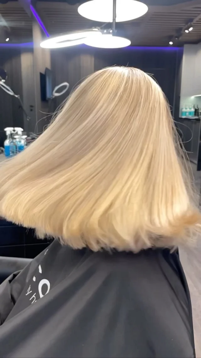 🤩👍 #blondwłosy #pięknewłosy #salonfryzjerski #dlugiewlosy #poznań #fryzjerpoznan
