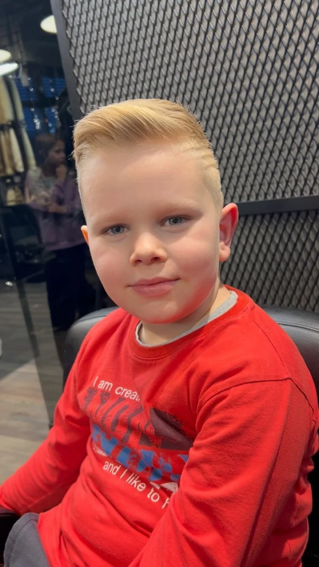 😊🤩 #fryzjerpoznan #strzyzeniedzieciece #fryzjerdziecięcy #barberpoznan #salonfryzjerskipoznan #piatkowo #poznań