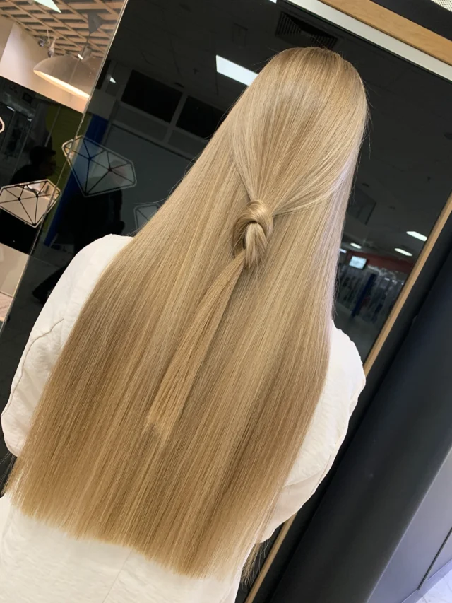 Stylistka Patrycja 🤩👍
#włosy #pieknewlosy #fryzjerpoznan #koloryzacjapoznan #koloryzacjawłosów #dlugiewlosy #salonfryzjerski