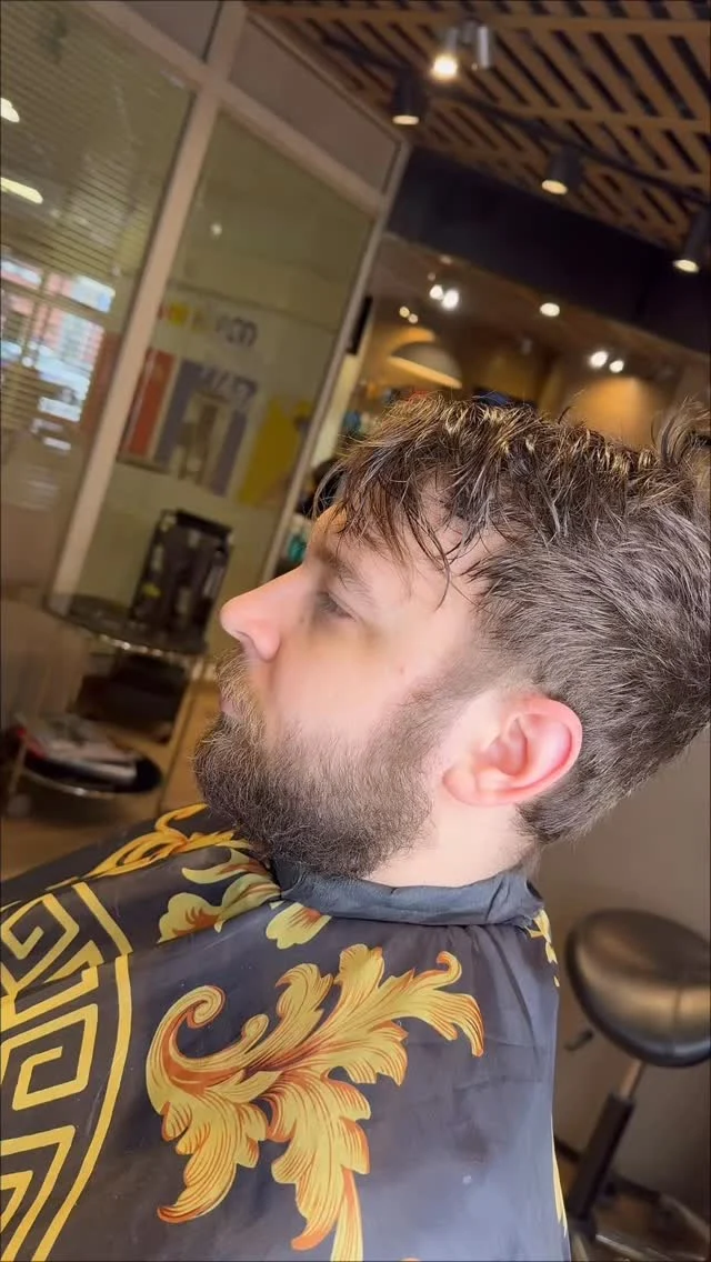 Stylistka Martyna 🔥👍 

#barberpoznan #salonfryzjerski #męskiestrzyżenie